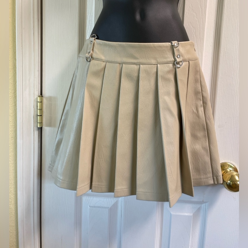 NWT, Faux Leather Khaki Mini Pleated Skirt-Size S